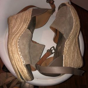 Steve Madden Wedges